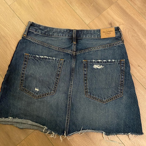 Jean Skirt with stripe detail - Picture 3 of 4